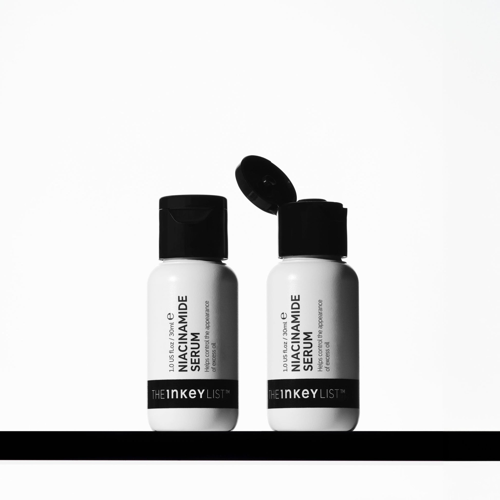 10-niacinamide-serum-duo-i0 NiacinamideDuo_Hero_2000x2000_0c44ecd9-a3b4-4374-b7c6-f26879e97865.jpg