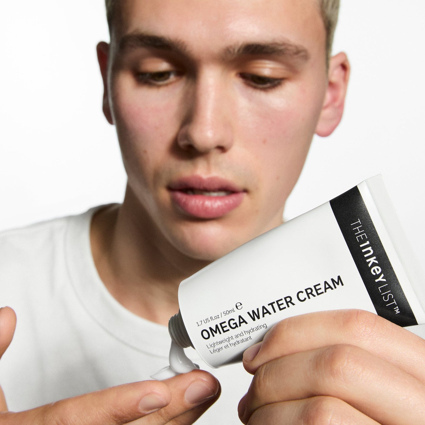 omega-water-cream-50ml-p4 Omega50_Model_2000x2000_aa3b8677-844a-465e-8782-0eac4f36722b.jpg
