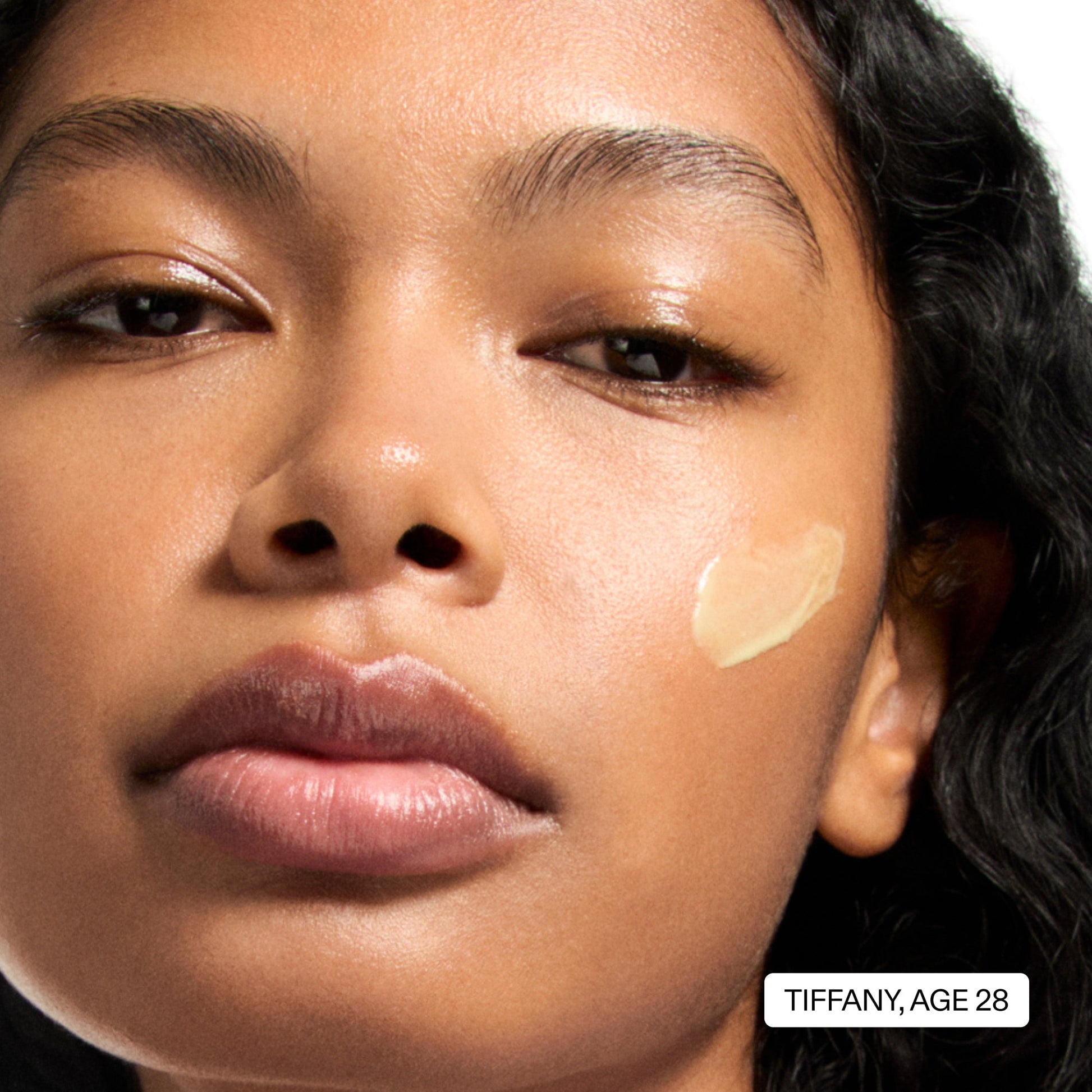 starter-retinol-serum-b2 StarterRetinol_Model2_2000x2000_fa44e5e2-09cd-4121-9780-08a9debd7d88.jpg